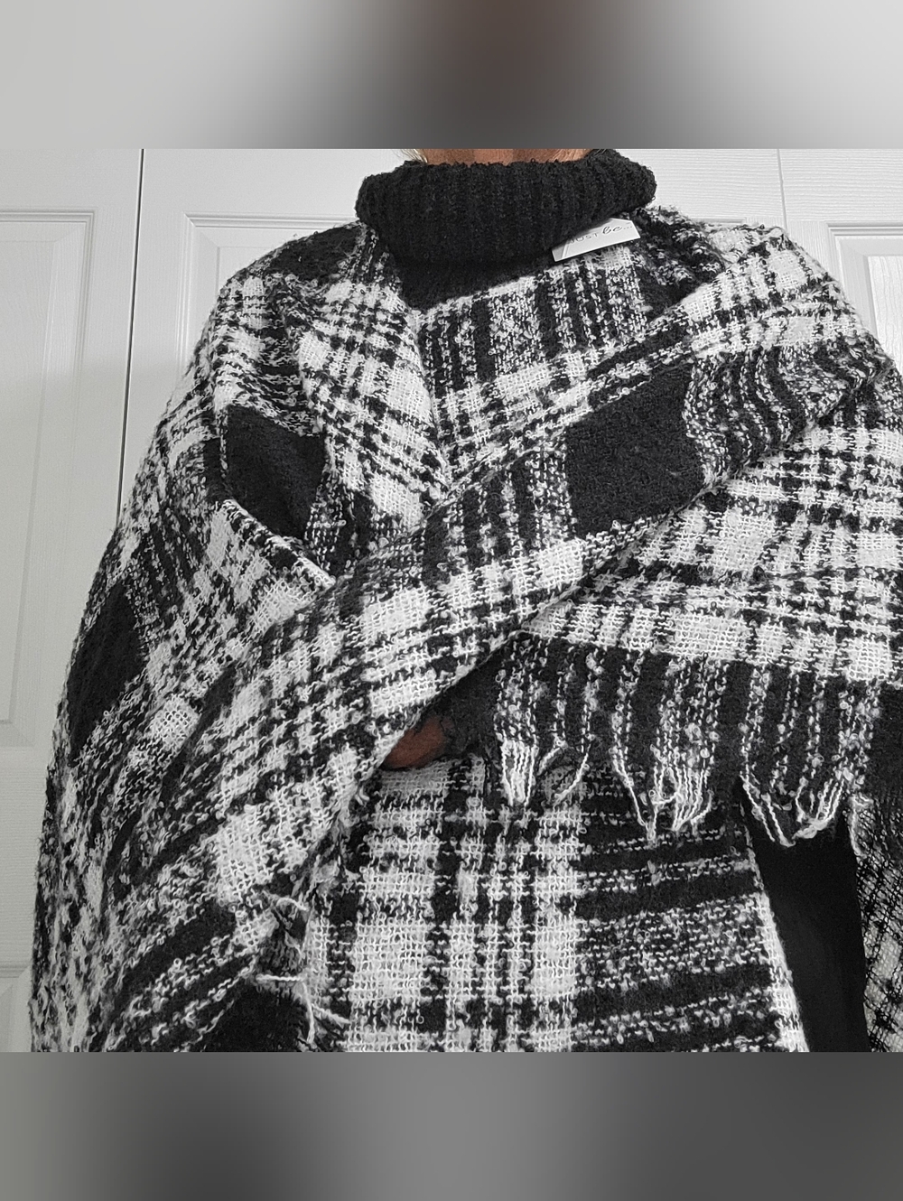 Black and White Plaid Knit Cape Poncho NWT
